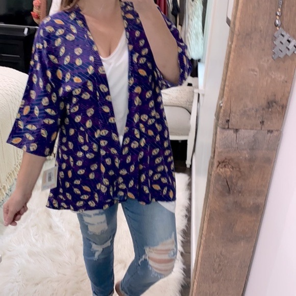 Lularoe leaf print cardigan size medium new with tags - Picture 2 of 6